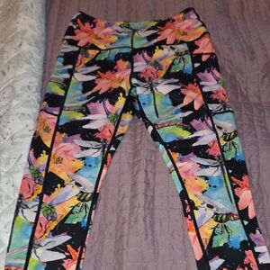 CVG Dragon Fly Capri Leggings